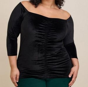 Torrid Shirred Front Black Stretch Velvet Off the Shoulder Top 2 2X NWT